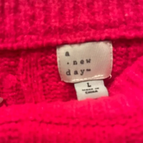 a new day Cropped Cable Knit Sweater - Hot Pink Women’s Large - Picture 6 of 6